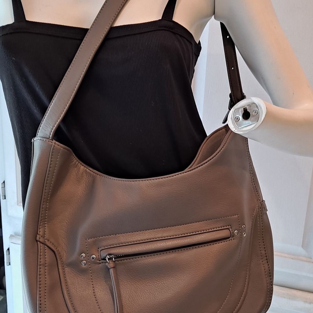 ChillX Chic Taupe Leather Shoulder Bag
